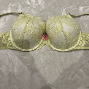 Victoria's Secret Lace Bra in Yellow and Pink